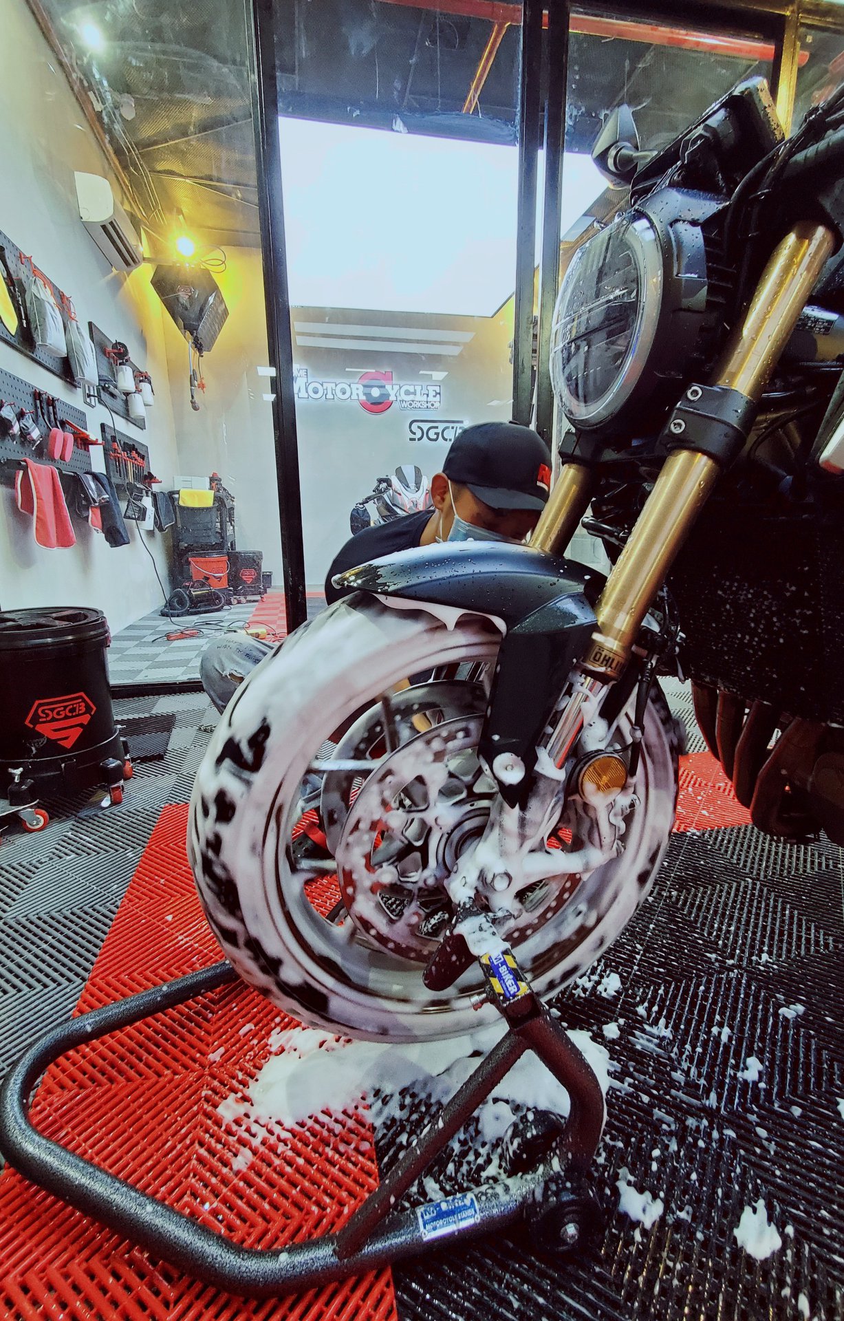 chuc-home-motorcycle-workshop-khai-truong-dai-ly-sgcb-khu-vuc-tan-binh-5