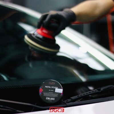 xi-tay-o-kinh-tay-o-kim-loai-cham-soc-xe-chuyen-nghiep-sgcb-2