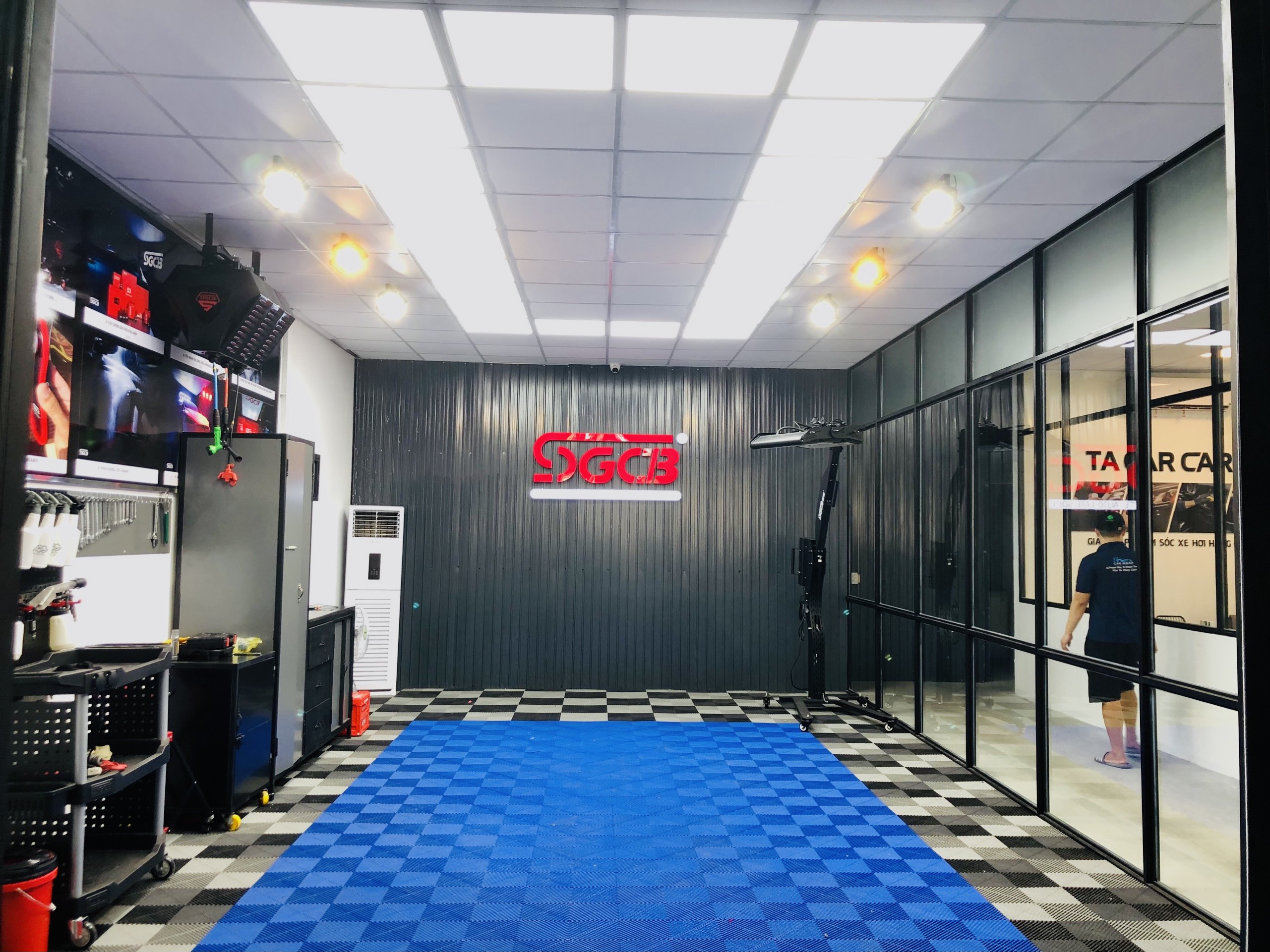 TA CAR CARE chăm sóc xe chi tiết